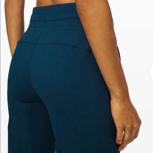 Lululemon Ready to Rulu pant Night Diver size 10
